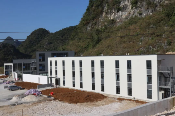 來(lái)賓義來(lái)水泥廠鋼構(gòu)辦公室